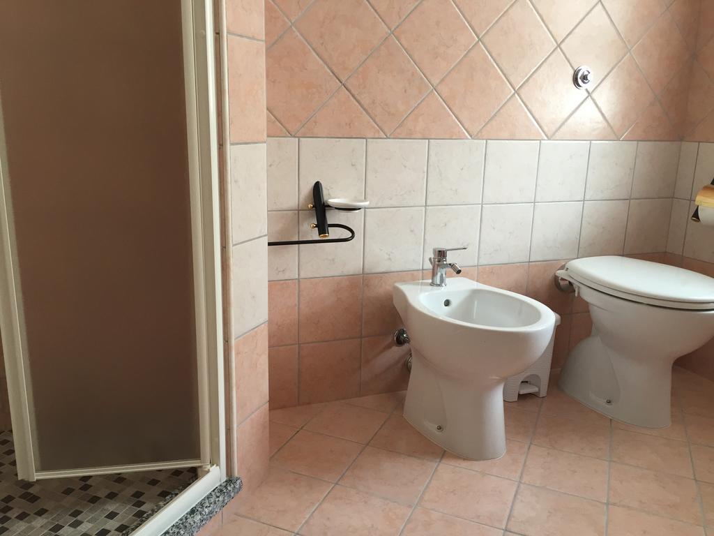 B&B Terre Del Sinis Cabras Habitación foto