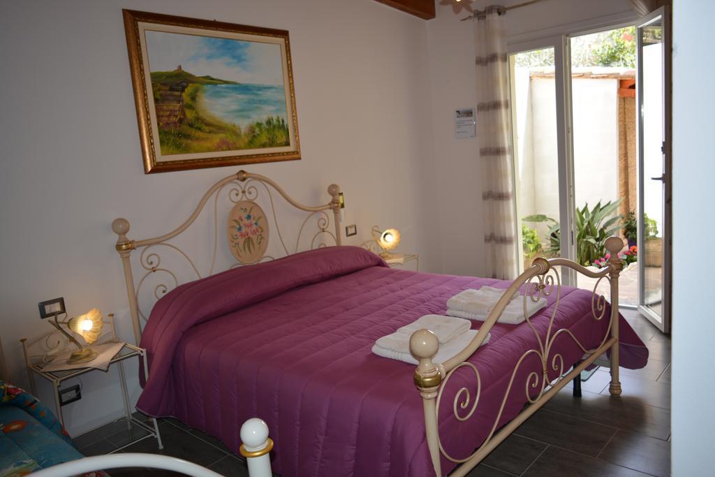 B&B Terre Del Sinis Cabras Exterior foto